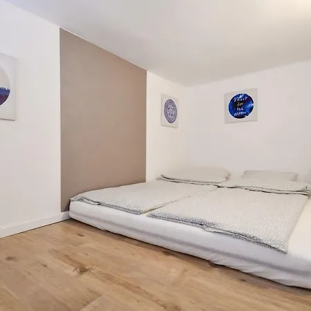 Cosy Flat In Dob Street,romeo
